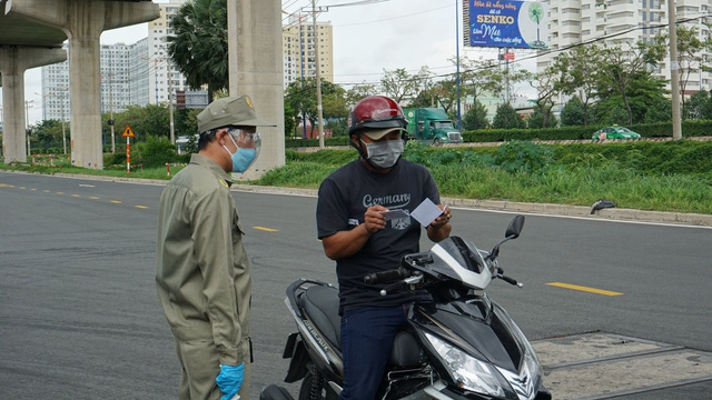 Những đối tượng nào được phép ra đường sau 0h ngày 23/8