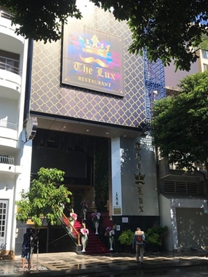 Thực trạng karaoke mại dâm trái phép tại Quận 1, TP.HCM