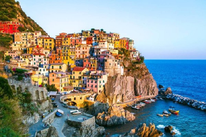 Ghé thăm vùng đất Cinque Terre xinh đẹp tại Italia